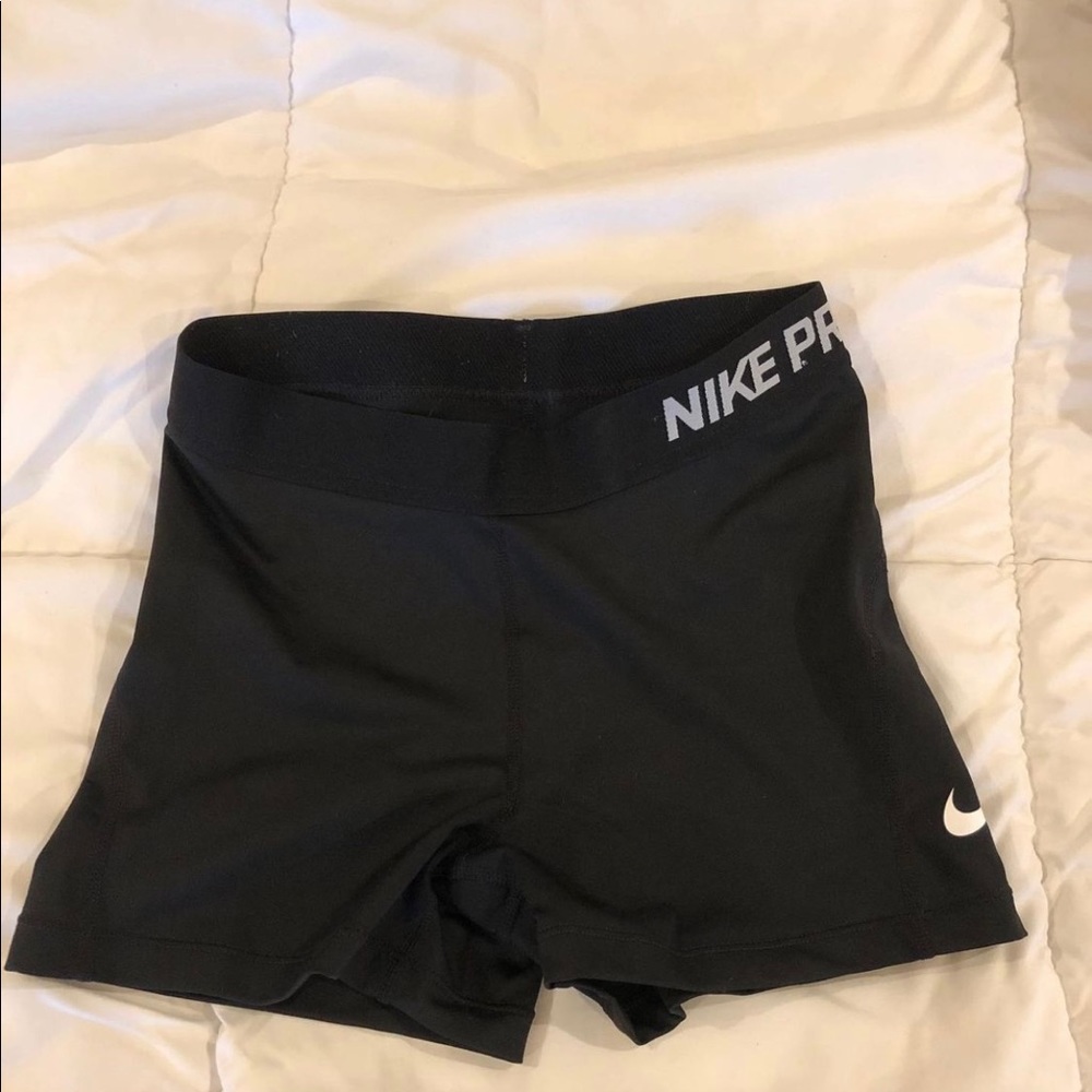 Nike pro